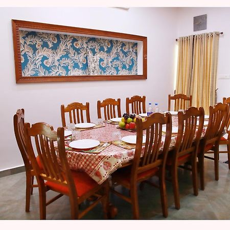 Periyar Villa Home Stay - Thekkady Eksteriør bilde
